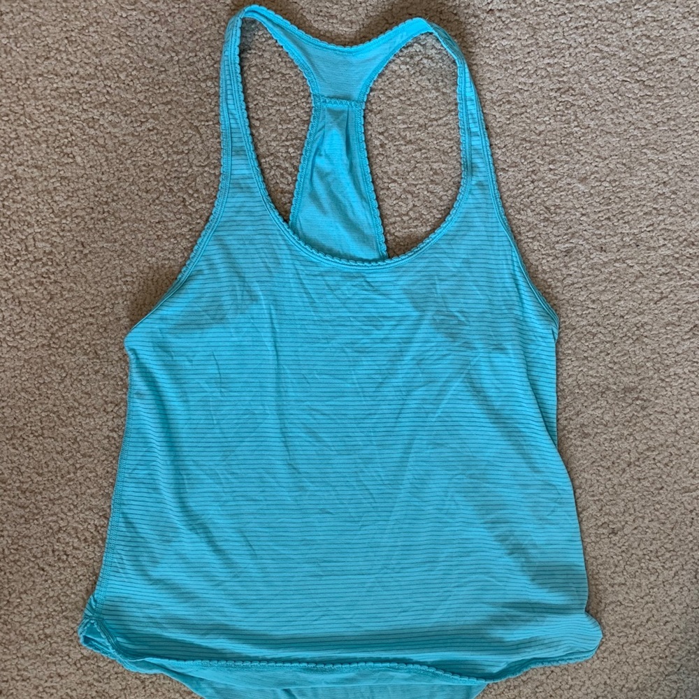 Lululemon 105 singlet size 6